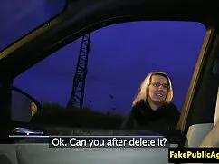 Kukuletalı amatör olgun porno