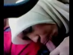 Gölde eğlenceli türk liseli porno amatör !!!