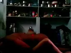 Genç türbanlı amatör türk porno