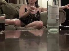 Bu orospu ve onun pislik tokat! Tarafından: FTW88 türbanlı porno amatör
