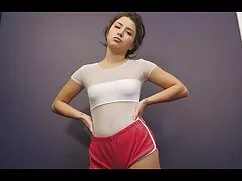Rusya en iyi p. bedava amatör porno A gösterir