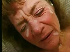 Güzel sarışın amatör gizli çekim porno sikikleri